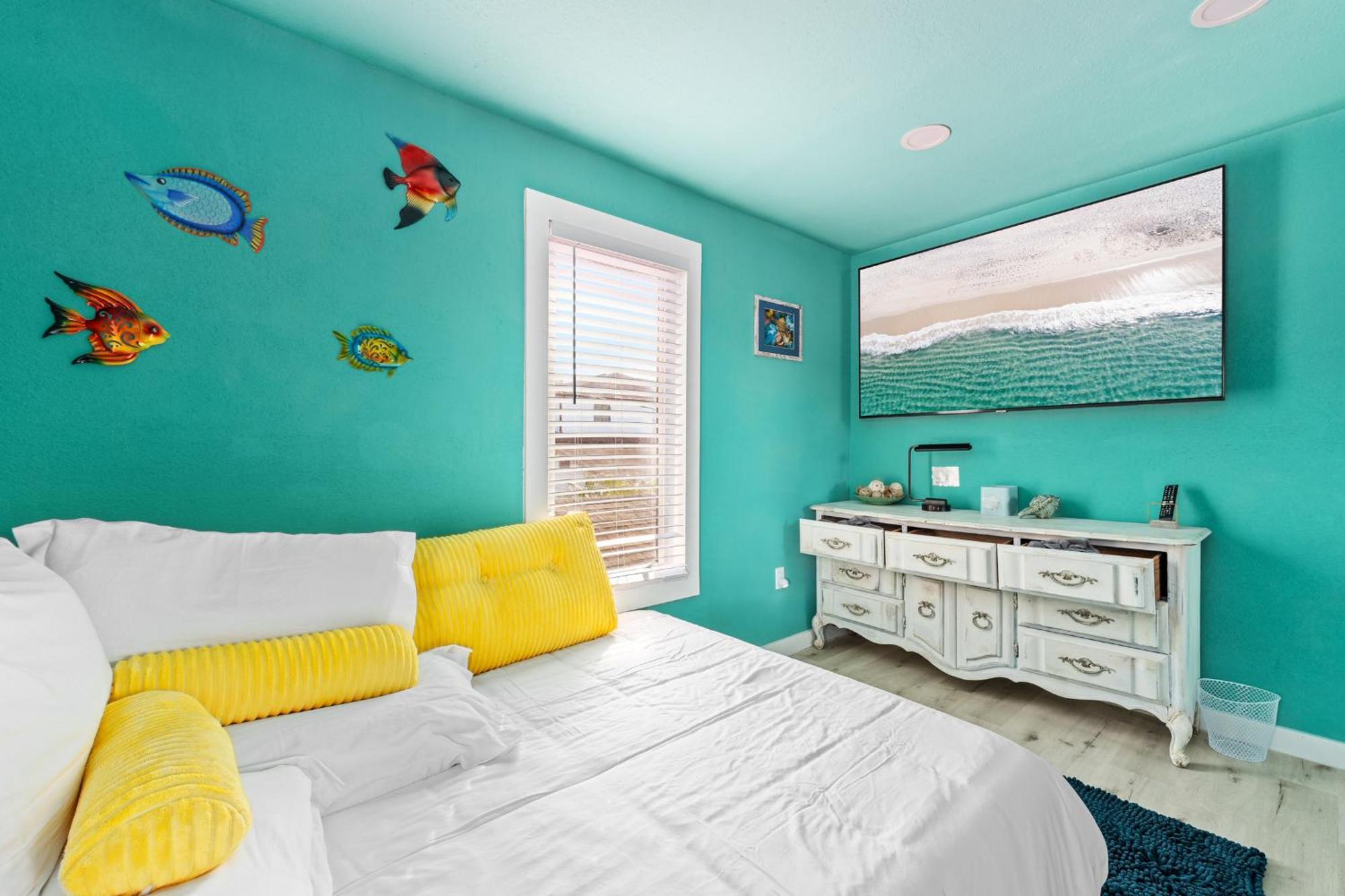 Above The Sea Apartment St. Petersburg Ngoại thất bức ảnh