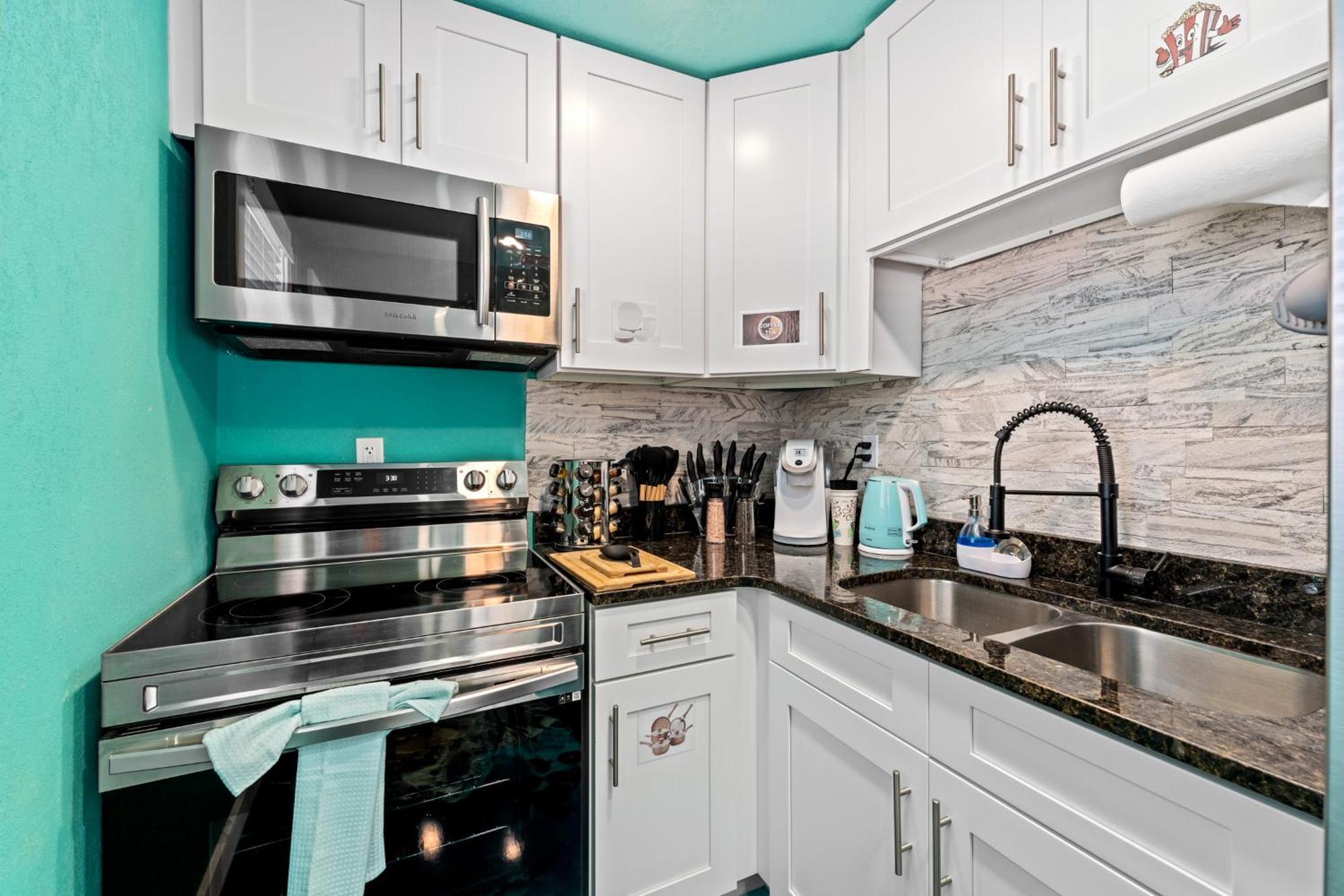 Above The Sea Apartment St. Petersburg Ngoại thất bức ảnh